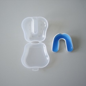 Zahnschoner WACOCU A+ mit Box